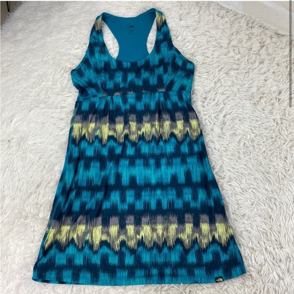 North Face dress. Size MED